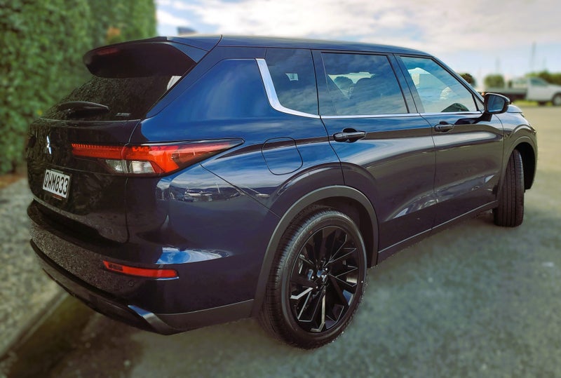 2025 Mitsubishi Outlander SPORT AWD - SPECIAL I... image 2