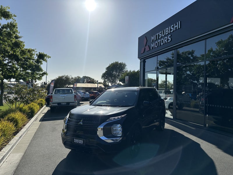 2025 Mitsubishi Outlander Sport PHEV 4WD - PRE... image 2