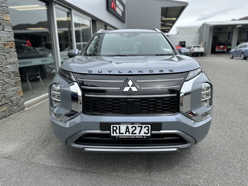 2025 Mitsubishi Outlander VRX 2.5P/4WD image 3