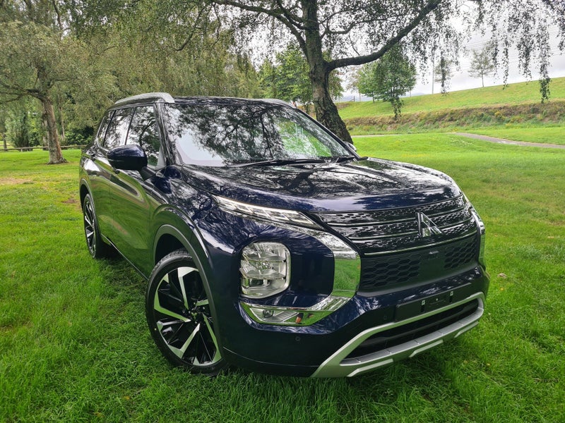 2025 Mitsubishi Outlander VRX 2.5P/4WD/CVT image 1