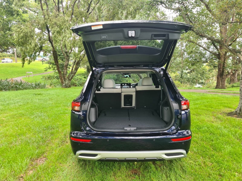 2025 Mitsubishi Outlander VRX 2.5P/4WD/CVT image 5