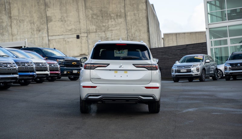 2025 Mitsubishi Outlander Vrx 2.5P/4Wd/Cvt image 4