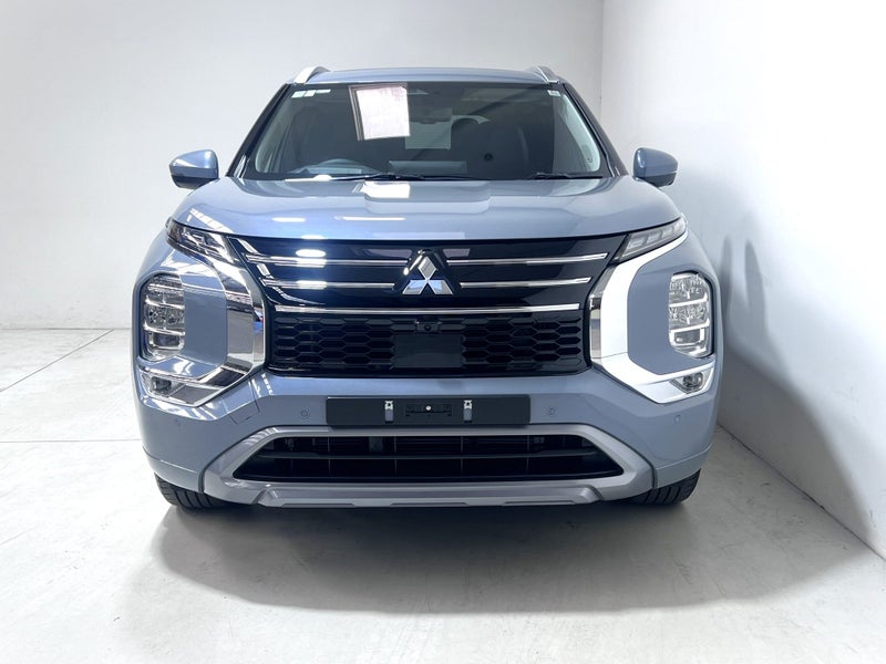 2025 Mitsubishi Outlander Vrx 2.5P/Cvt image 2