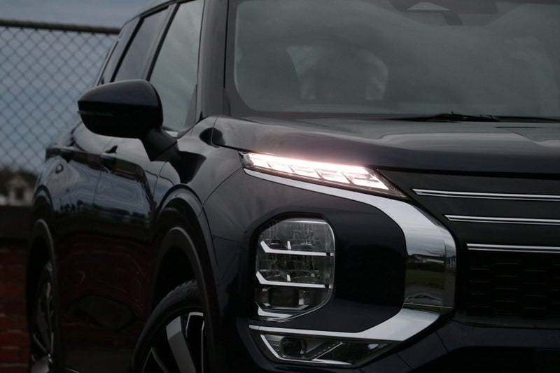 2025 Mitsubishi Outlander VRX 4WD (S-AWC) 2.5P image 5