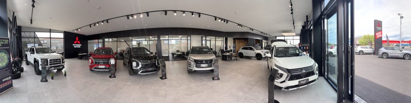 2025 Mitsubishi Outlander XLS 2.5 4x4 auto image 4