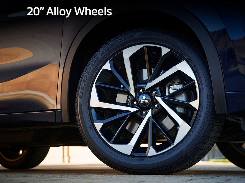 2025 Mitsubishi Outlander XLS 2.5L Petrol 4WD 7... image 5