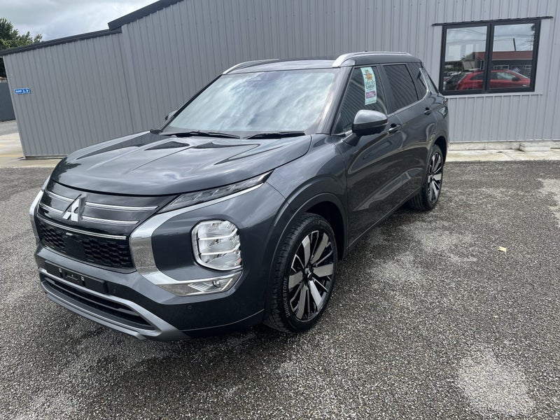 2025 Mitsubishi Outlander Xls 2.5P/4Wd/Cvt - NE... image 4