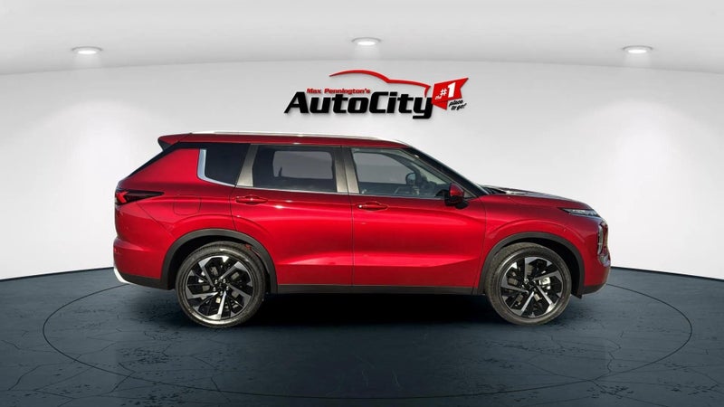 2025 Mitsubishi Outlander XLS 2.5P/CVT image 2