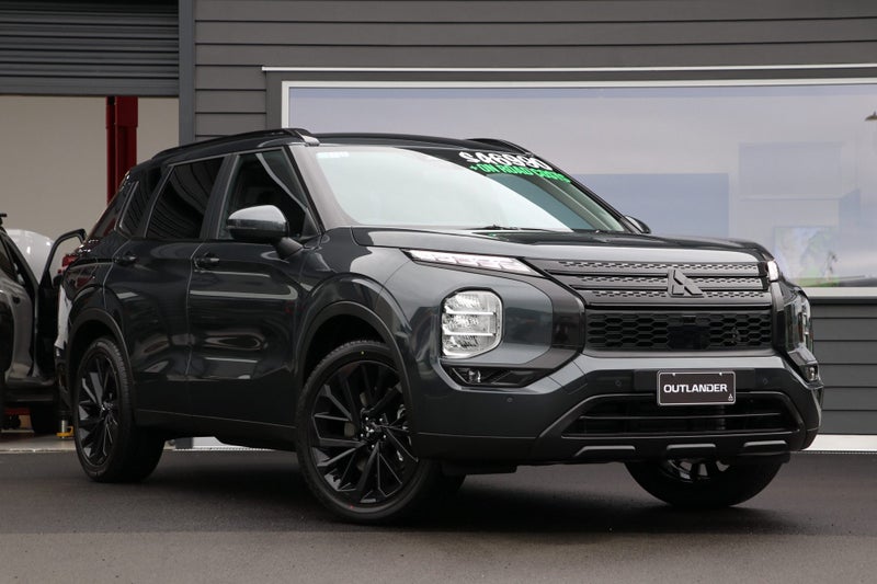 2025 Mitsubishi Outlander XLS 2WD 2.5P (BLACK OUT) image 1