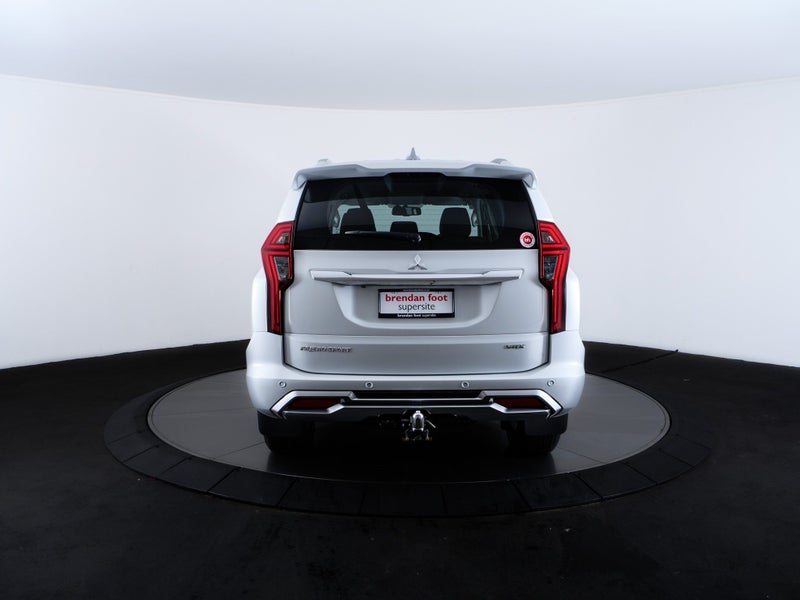 2025 Mitsubishi Pajero Sport 2.4D VRX 4WD 8AT image 2