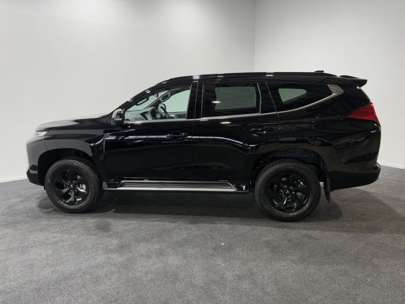 2025 Mitsubishi Pajero Sport 2.4D VRXB 4WD 8AT image 4
