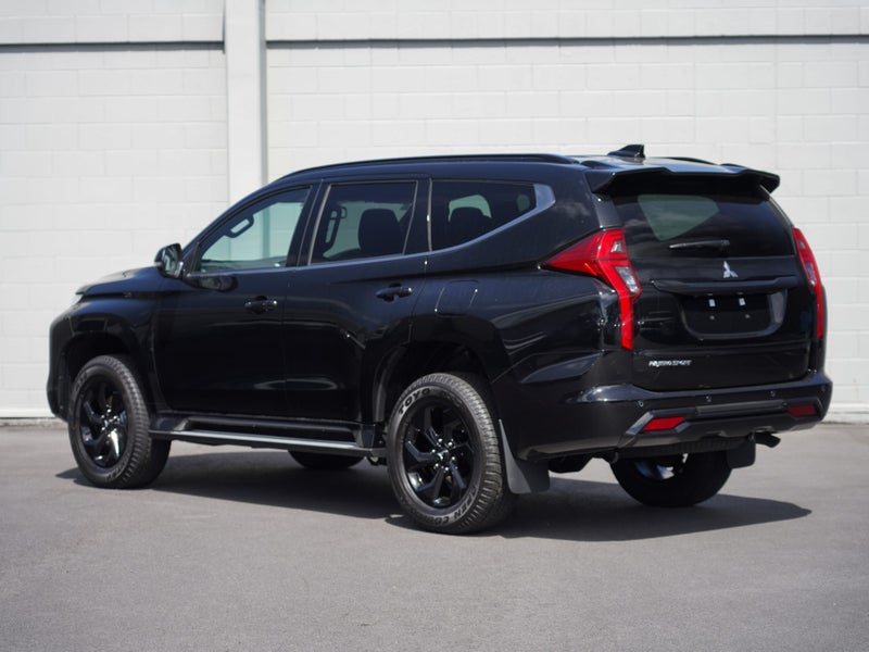 2025 Mitsubishi Pajero Sport 2.4D VRXB 4WD 8AT image 2