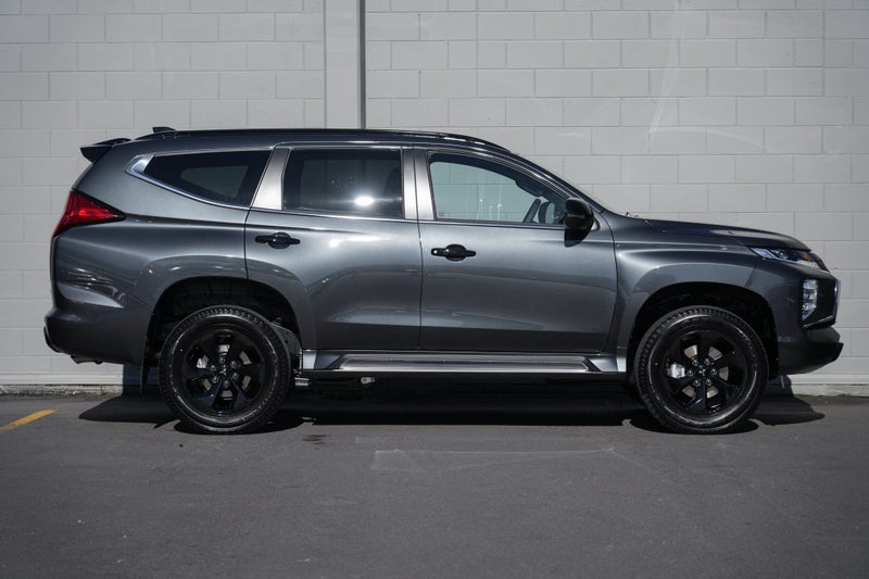 2025 Mitsubishi Pajero Sport Sport 2.4D VRXB 4W... image 4