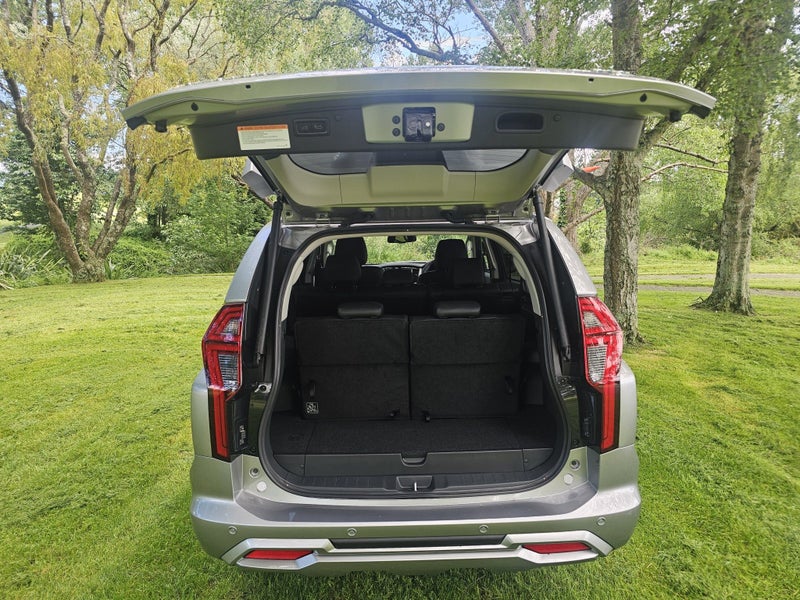 2025 Mitsubishi Pajero Sport VRX 2.4D 4WD 8AT image 5