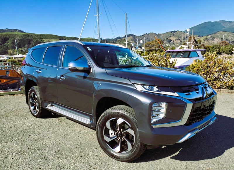 2025 Mitsubishi Pajero Sport VRX 4WD - IN STOCK image 1