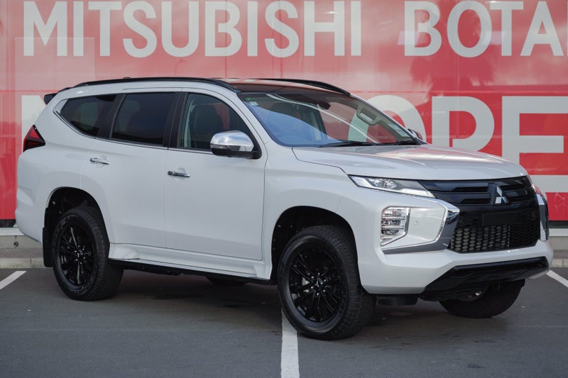 2025 Mitsubishi Pajero Sport VRXB 2.4 DIESEL 4W... image 2