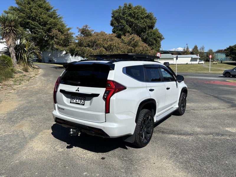 2025 Mitsubishi Pajero Sport VRXB 2.4D/4WD/8AT... image 5