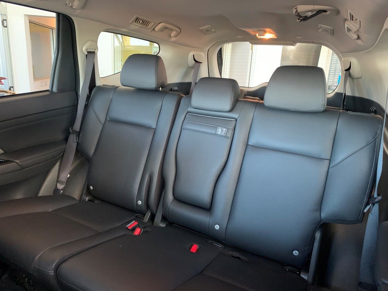 2025 Mitsubishi Pajero VRX 2.4D/4WD/8AT image 2