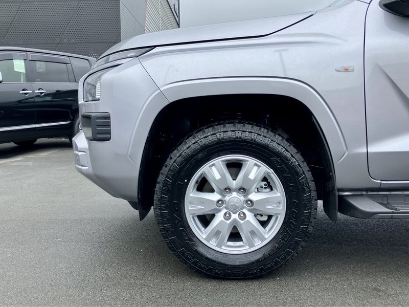 2025 Mitsubishi Triton CC WS 2.4D GLX 4WD 6AT image 5