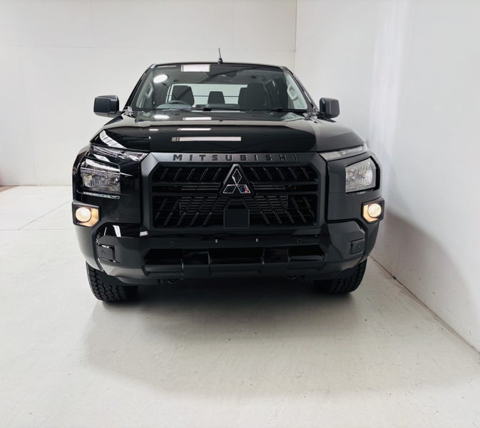 2025 Mitsubishi Triton D/C Glx 4Wd 6At 2.4 - Ne... image 3