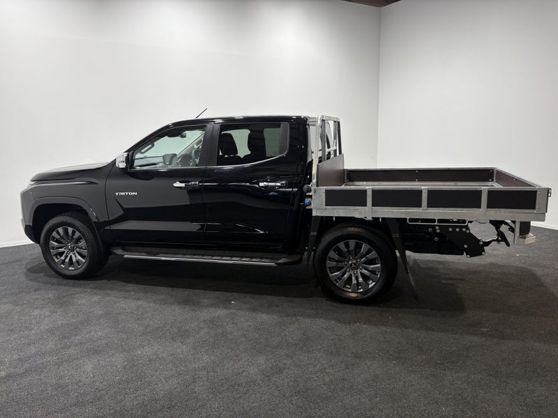 2025 Mitsubishi Triton DC CH 2.4D GLXR 4WD 6AT image 4