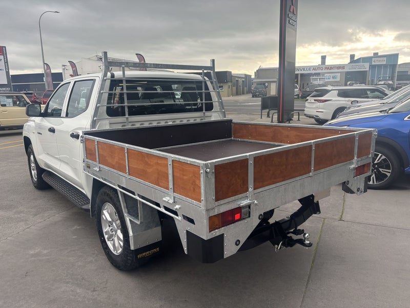2025 Mitsubishi Triton DC GLX 4WD F/D image 5