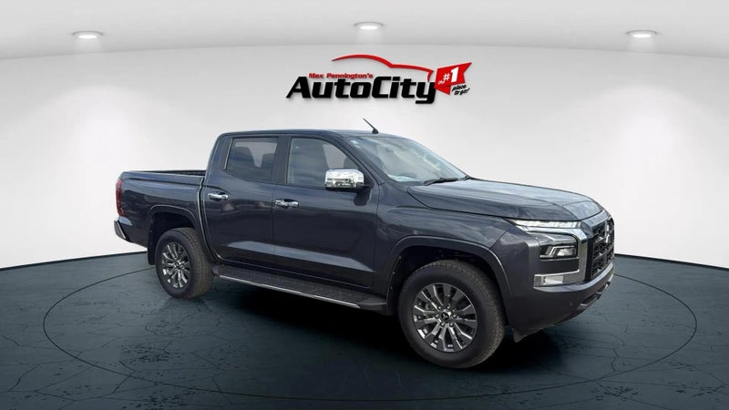 2025 Mitsubishi Triton DC GLX-R 4WD 6AT 2.4D image 1