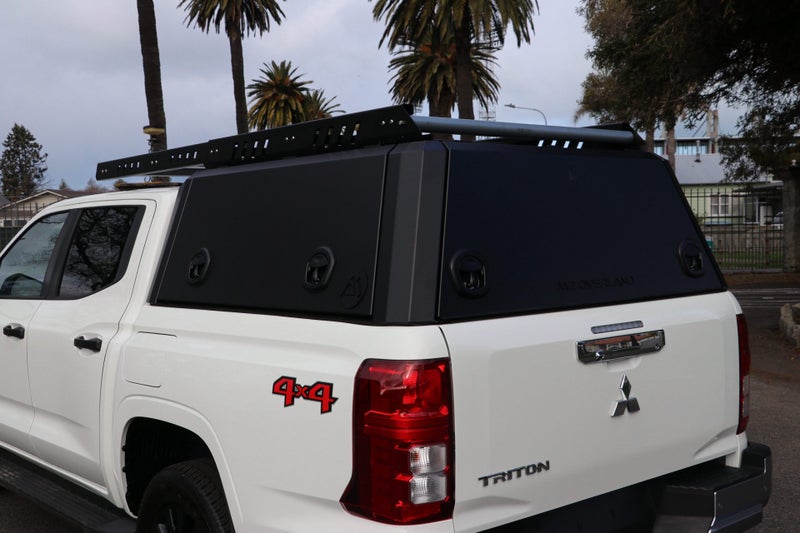 2025 Mitsubishi Triton Dc GLX Sport 4WD 6At image 3