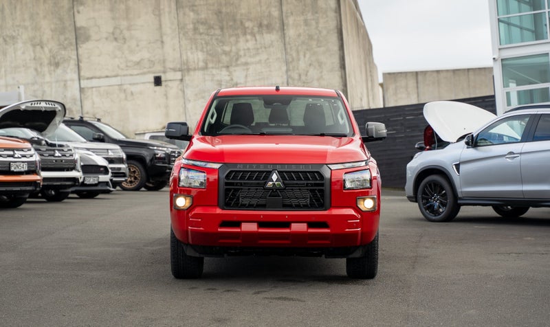 2025 Mitsubishi Triton Dc Glx Sport 4Wd 6At image 3