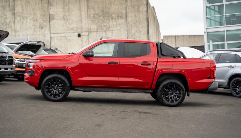 2025 Mitsubishi Triton Dc Glx Sport 4Wd 6At image 5