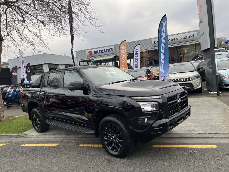 2025 Mitsubishi Triton DC GLX SPORT 4WD 6AT image 1