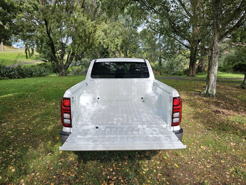 2025 Mitsubishi Triton DC GLXR 4WD 6AT 2.4D image 5