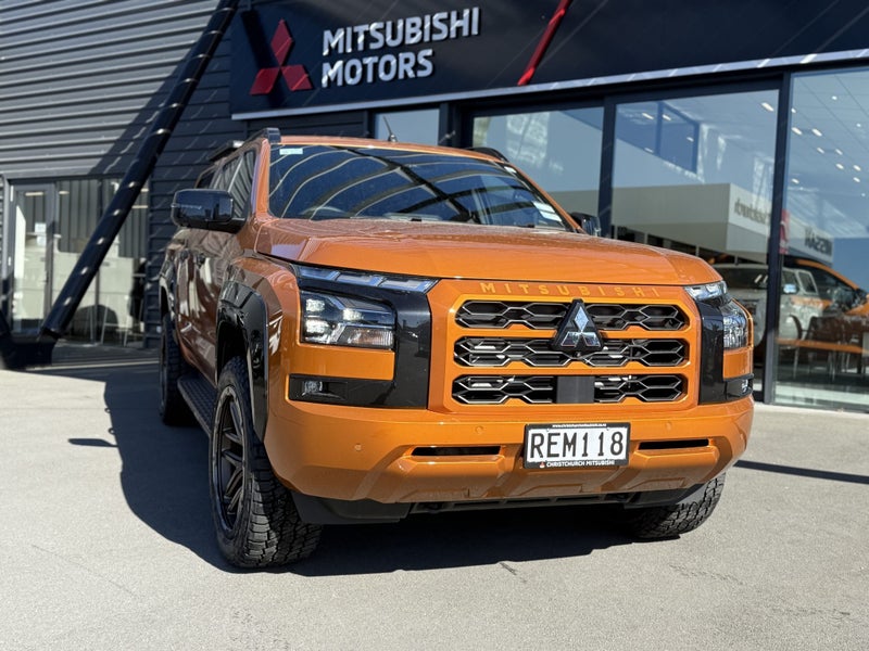 2025 Mitsubishi Triton DC VRX 4Wd 6At 2.4Dt image 4