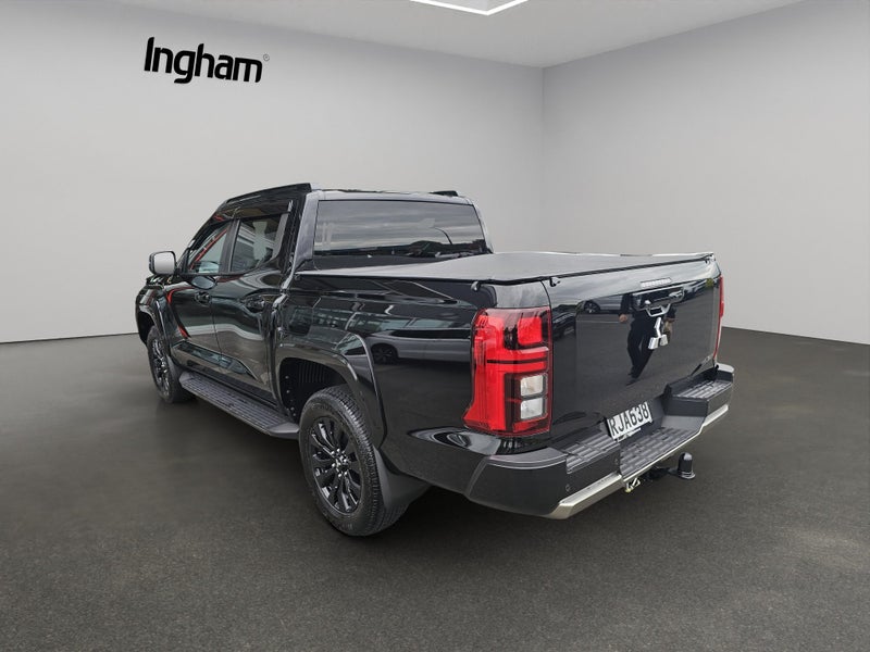 2025 Mitsubishi Triton DC VRX 4WD 6AT 2.4DT image 5