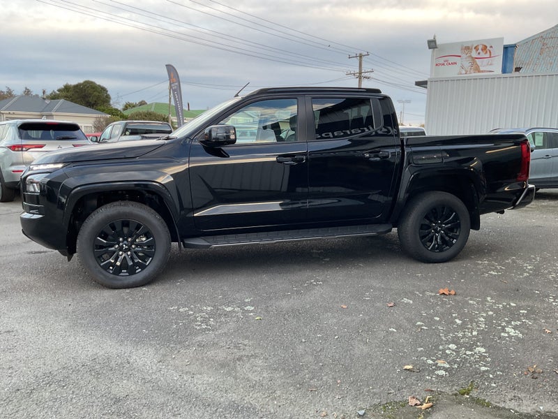 2025 Mitsubishi Triton Dc Vrx 4Wd 6At image 3