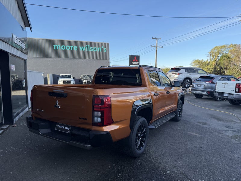 2025 Mitsubishi Triton Dc Vrx 4Wd 6At image 5