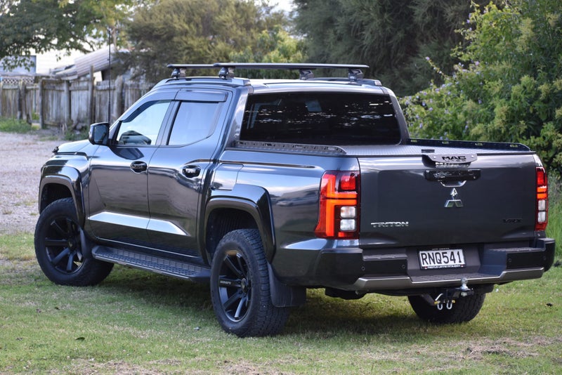 2025 Mitsubishi Triton DC VRX 4WD Auto image 4