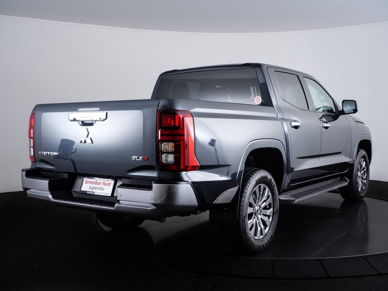 2025 Mitsubishi Triton DC WS 2.4D GLXR 2WD 6AT image 5