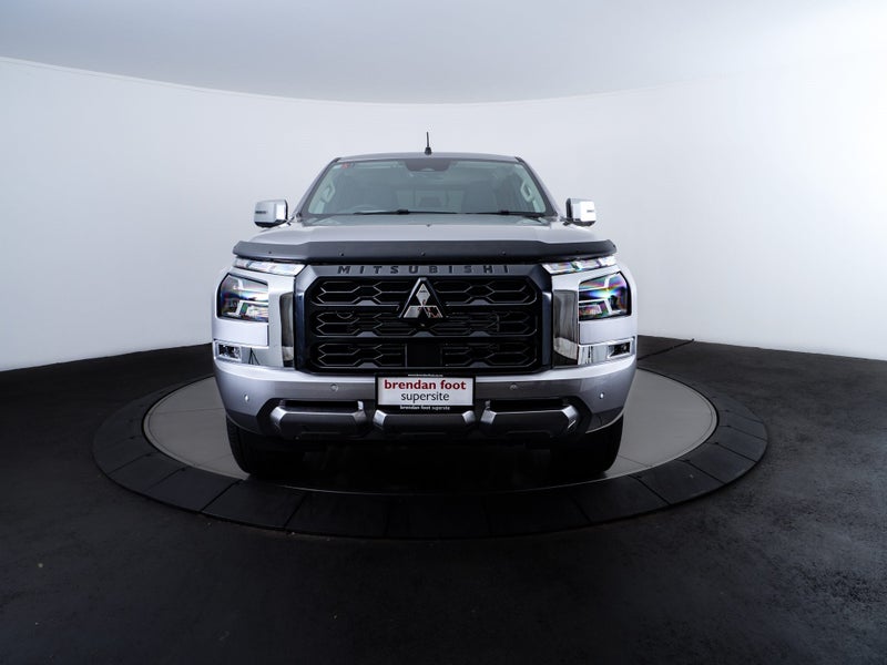 2025 Mitsubishi Triton DC WS 2.4D GLXR 2WD 6AT image 5