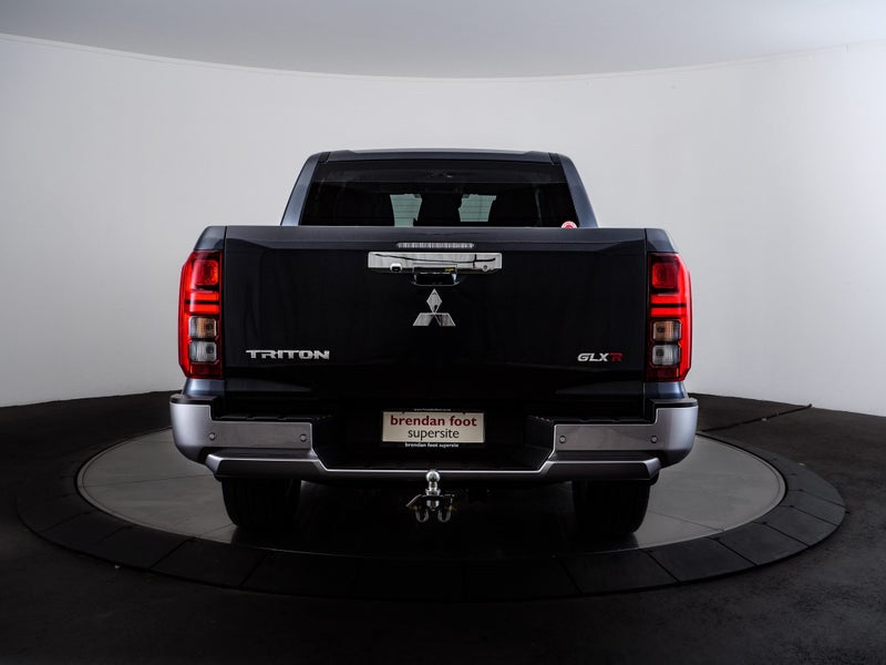 2025 Mitsubishi Triton DC WS 2.4D GLXR 4WD 6AT image 2