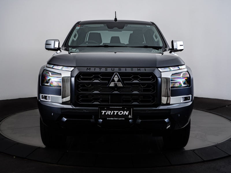 2025 Mitsubishi Triton DC WS 2.4D GLXR 4WD 6AT image 5