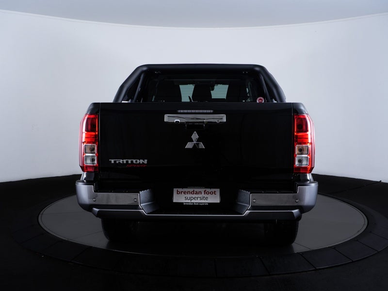 2025 Mitsubishi Triton DC WS 2.4D GLXS SPORT 4W... image 2