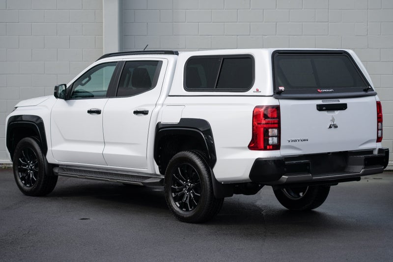 2025 Mitsubishi Triton DC WS 2.4D VRX 2WD 6AT image 2