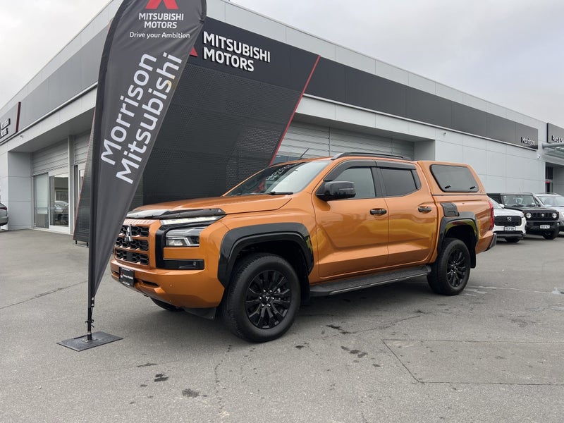 2025 Mitsubishi Triton DC WS 2.4D VRX 4WD 6AT image 1