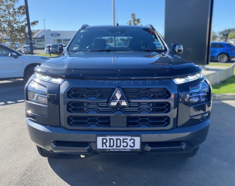 2025 Mitsubishi Triton DC WS 2.4D VRX 4WD 6AT image 2