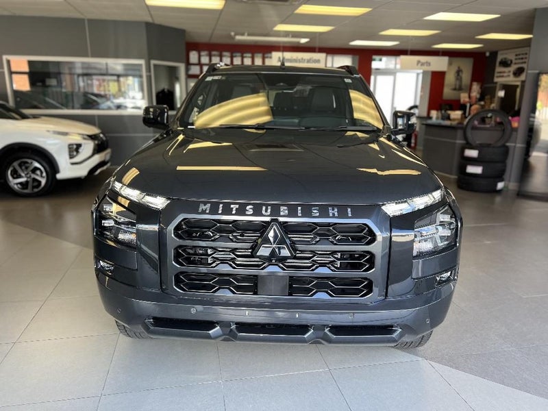2025 Mitsubishi Triton DC WS 2.4D VRX 4WD 6AT image 2