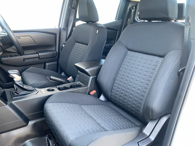 2025 Mitsubishi Triton GLX 2.4L Bi-Turbo Diesel image 5