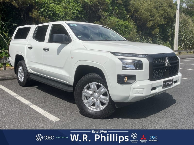 2025 Mitsubishi Triton GLX 4WD image 1