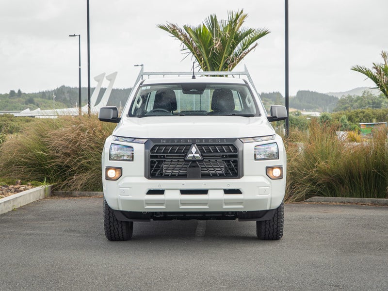 2025 Mitsubishi Triton GLX CC CH 2.4 4WD Bi-Tur... image 4