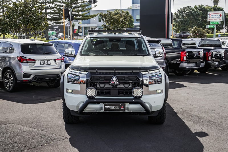 2025 Mitsubishi Triton GLX-R 4WD image 5